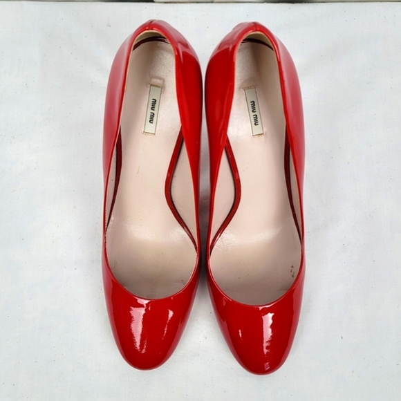Miu Miu Prada Red Patent Stiletto Heels Pumps 38.5 - Picture 5 of 13